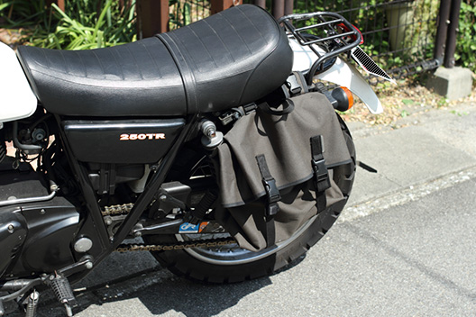 250TR サイドバック